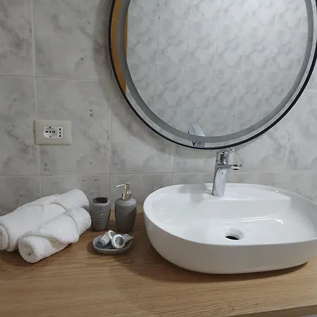 דירה Magnolia's Yzberishti