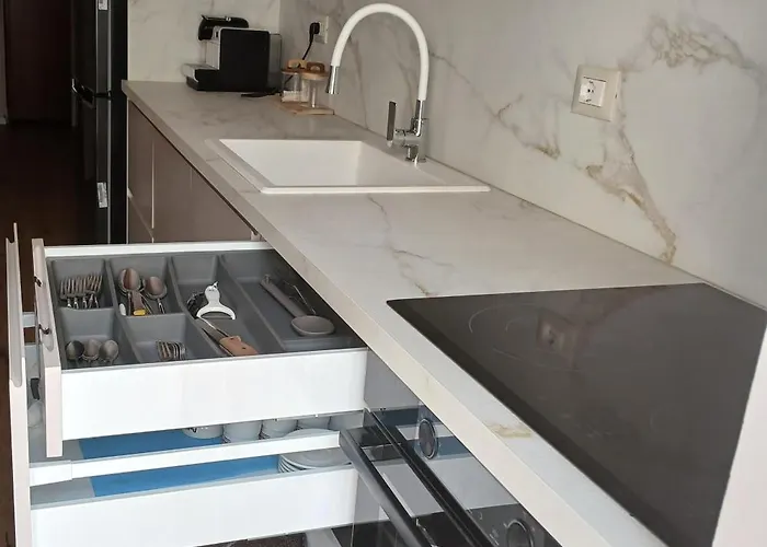 Magnolia's Apartman Yzberishti